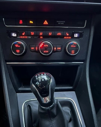 Seat Leon cena 34900 przebieg: 180000, rok produkcji 2014 z Człuchów małe 704